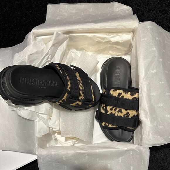 Authentic - CHRISTIAN DIOR Animal Print Grosgrain Trim Slides - Picture 1 of 10